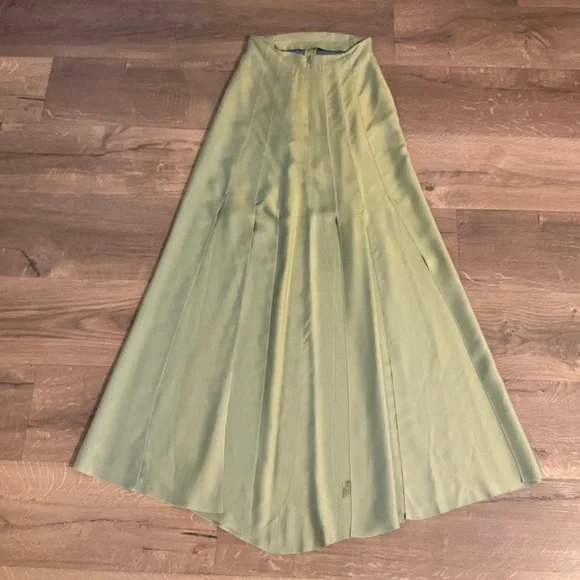 Vintage Chanel spring green / blue midi skirt w/ back slits, XS (34) - Picture 3 of 12